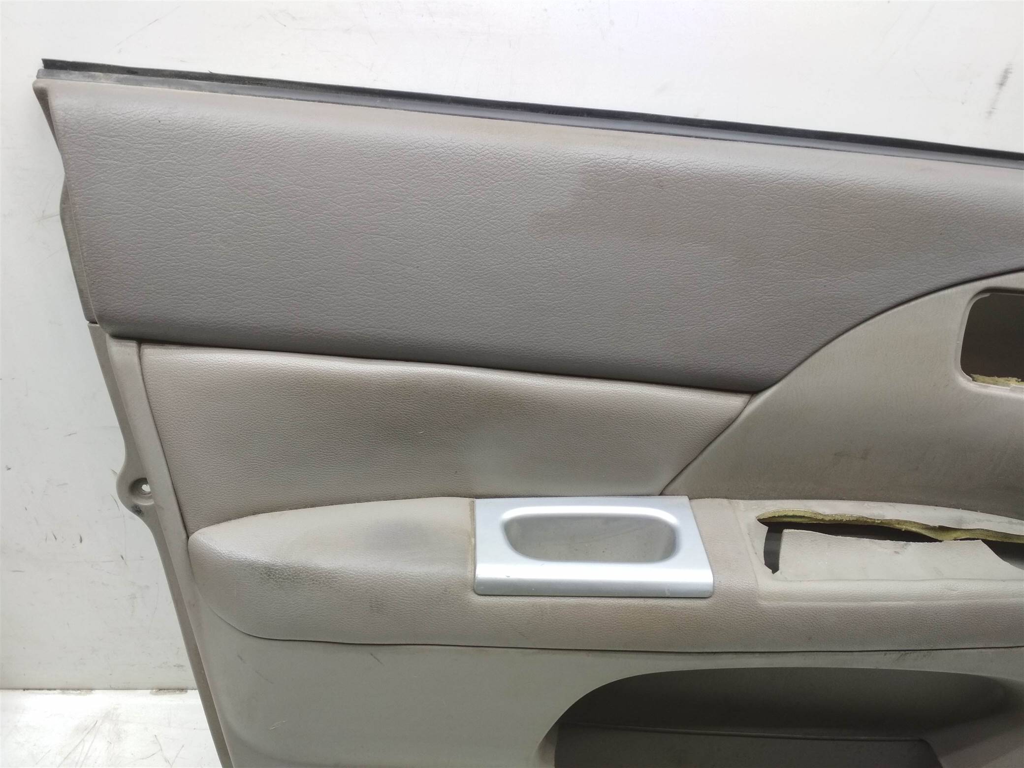 Обшивка чери. Обшивка чери. Обшивка чери. Обшивка двери chery fora. Дверная карта chery amulet передняя.