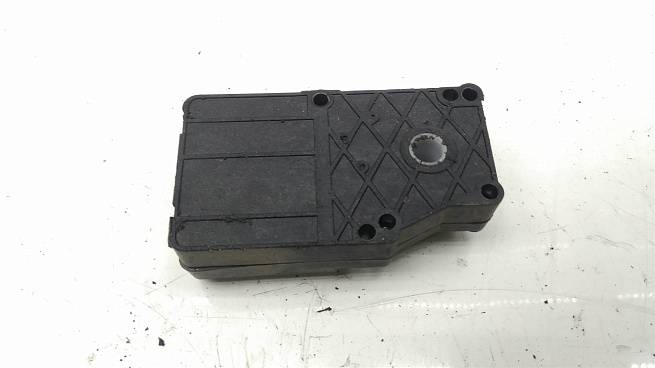  S3745300