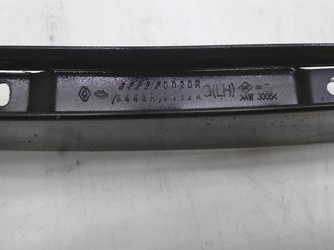  822824206R