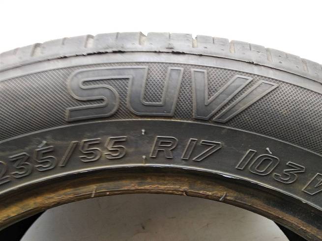  235/55/17