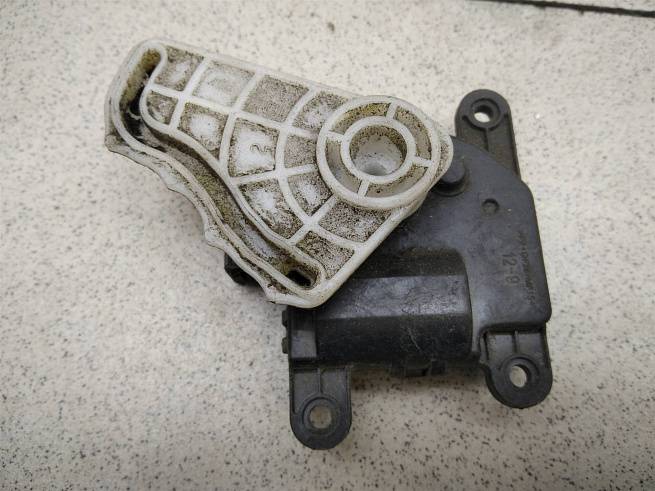  H40073-0880 2M08 15 80 B