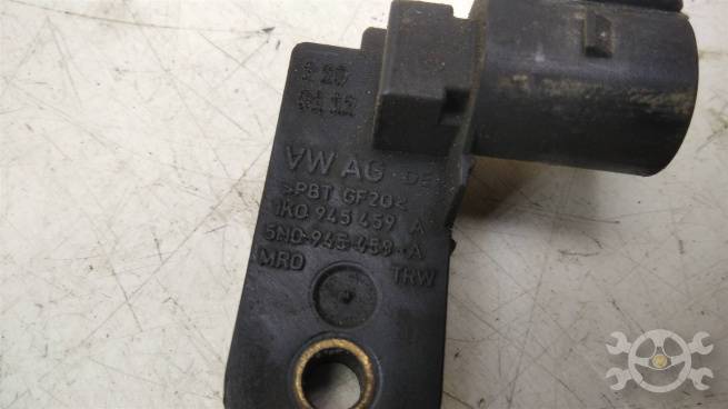  1K0945459A