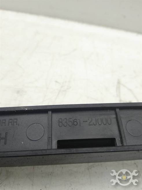  835602J000