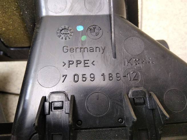  705918912