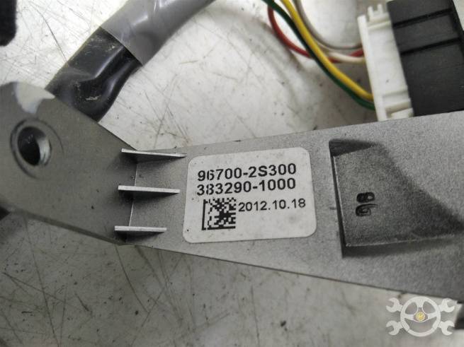  967002S300