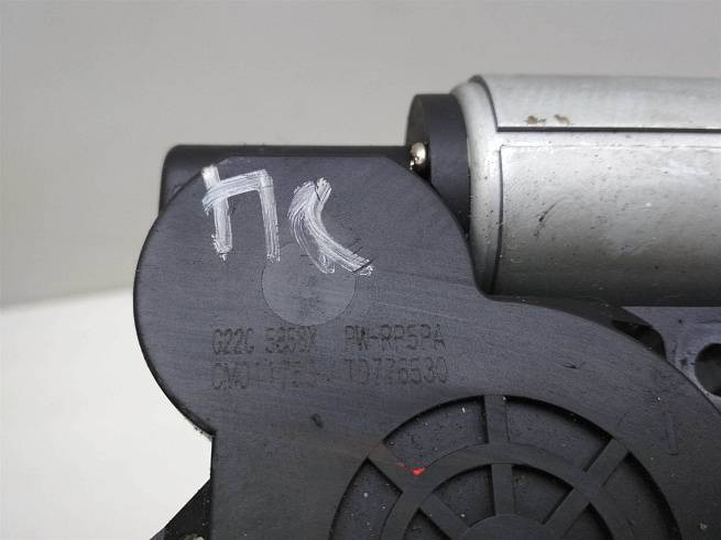  G22C5858XF