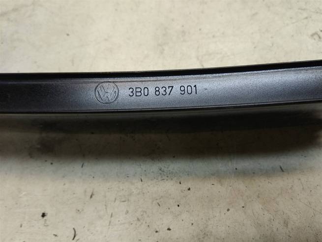  3b0837901