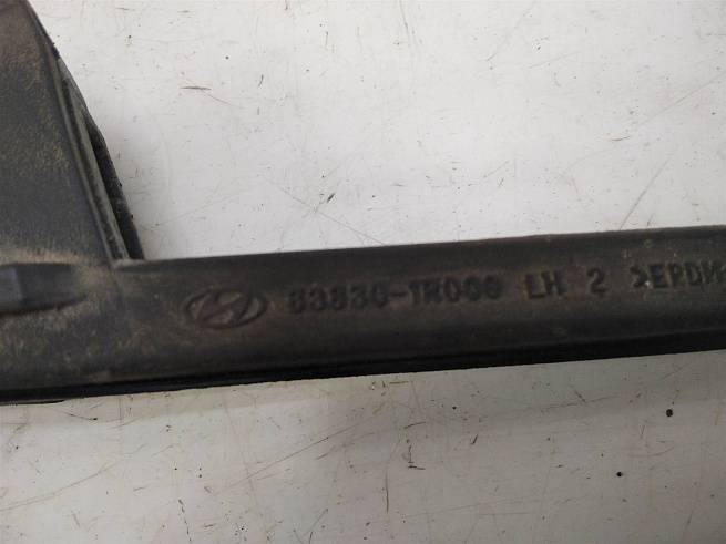  838301R000