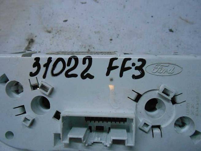  1896669
