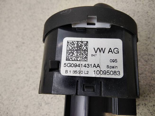  5G0941431AA