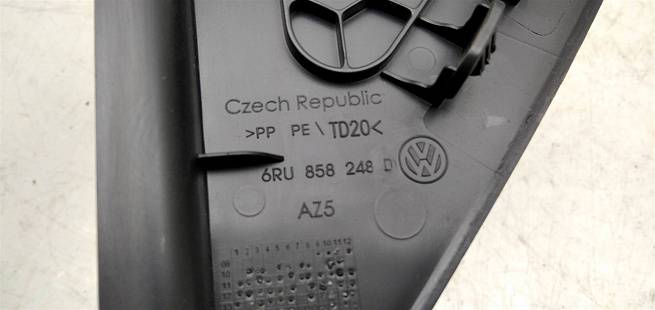  6RU858248D