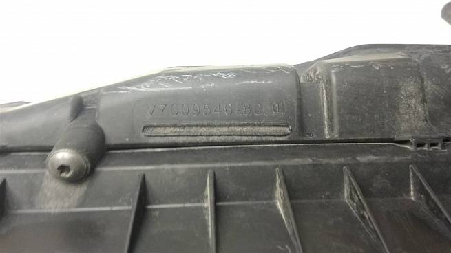  V7609546