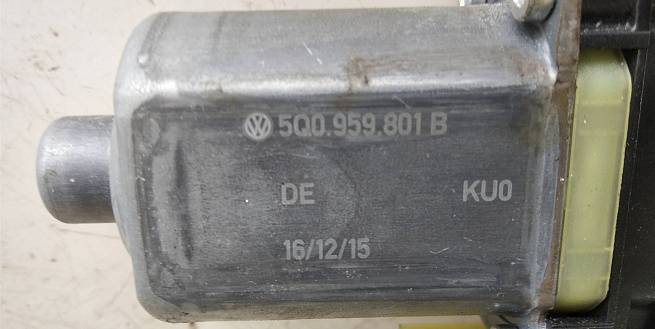  5Q0959801B