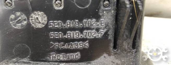  5E0819702F