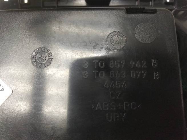  3T0857962B