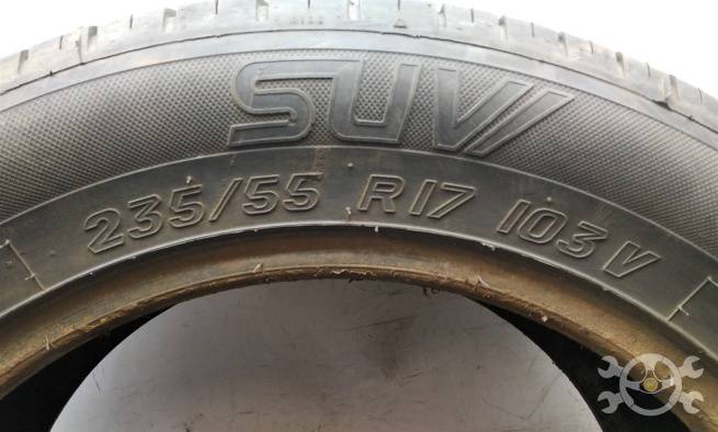  235/55/17