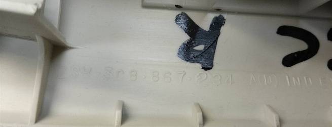  3C8867234DPB7