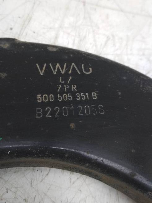  5Q0505323C