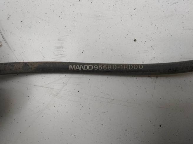  956801R000