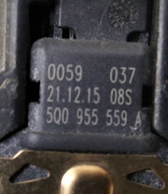  5Q0955559A