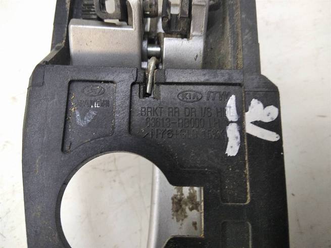 836101R000S4