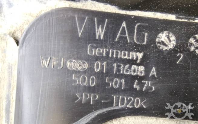  5Q0501545D