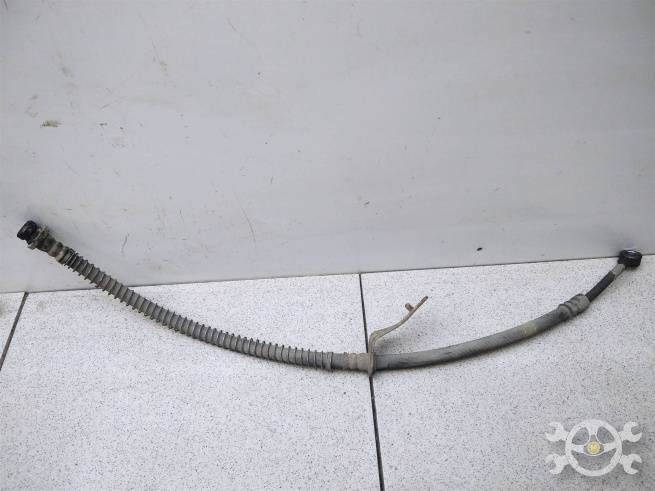  587321R000