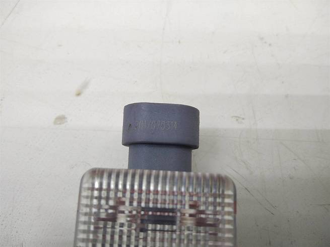 F4127100