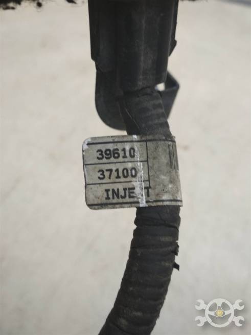  3961037100