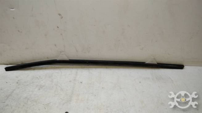  8P4839477A