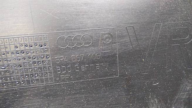  8P4867104G