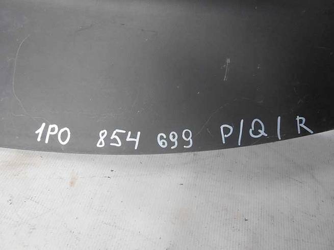  1P0854699