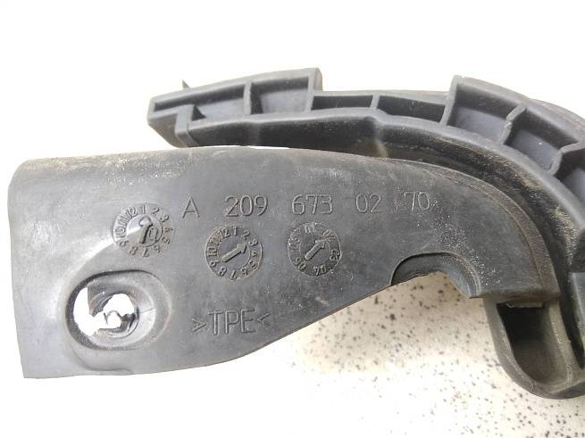  A2096730270