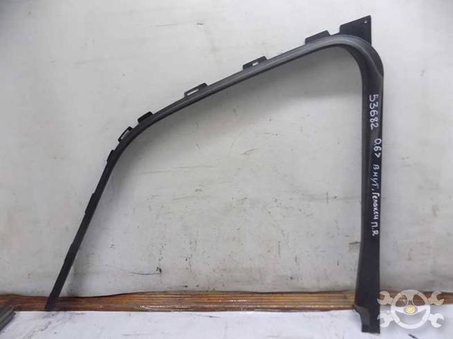  8M21U201A18