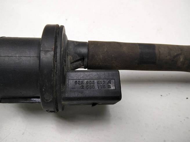  6QE906517A