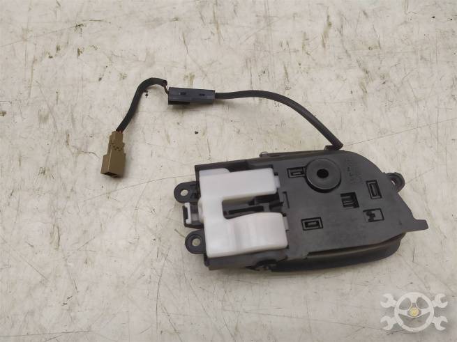  826203N700VDA