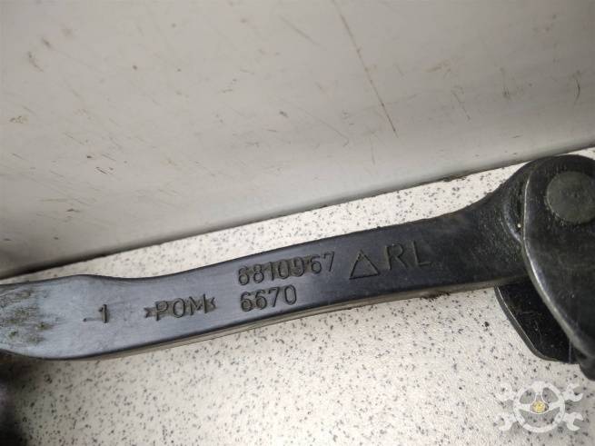  6810967