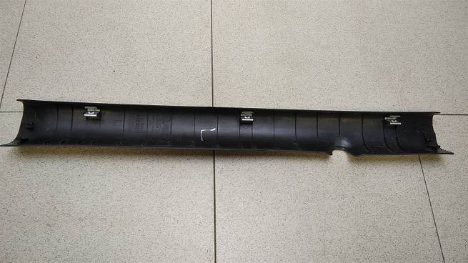  858711R000