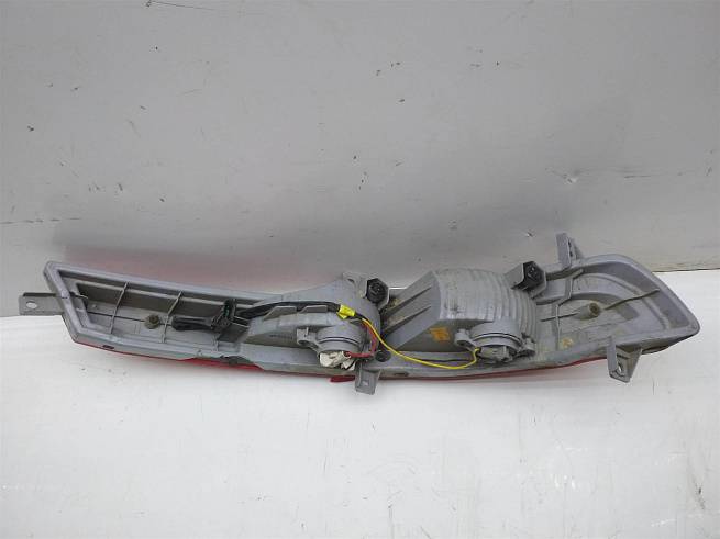  9L4053U300