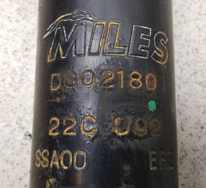 562104837R