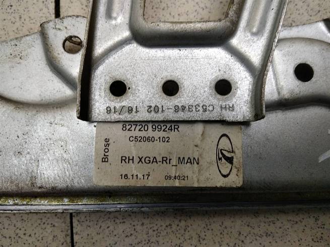 827209924R