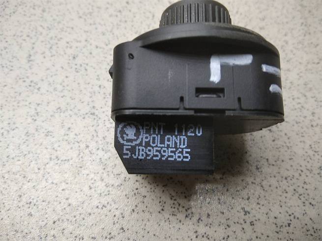  5JB959565