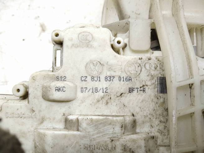  8J1837016A