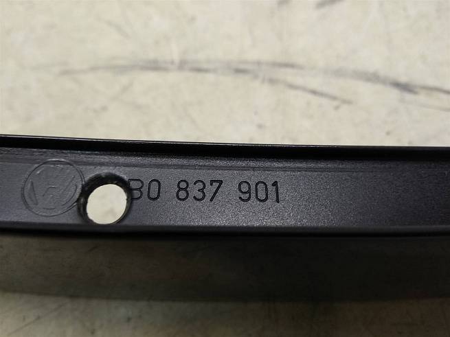  3b0837901