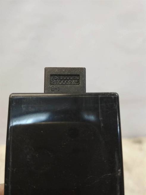  933704Y100