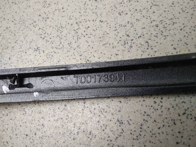  682602327R
